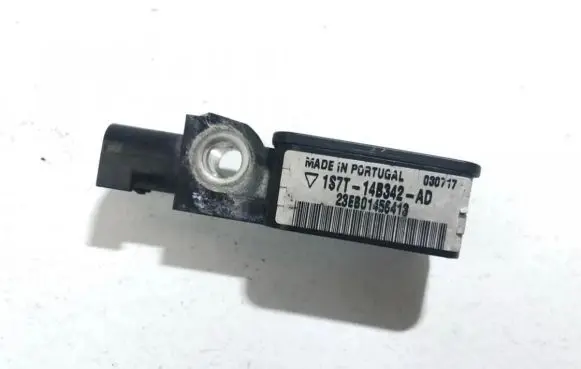 Ford Mondeo Mk III Airbag deployment crash/impact sensor 1s7t14b342ad 1s7t-14b342-ad