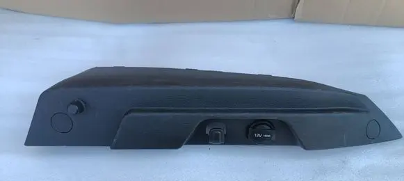 Hyundai i30 Parcel shelf load cover mount bracket 1001