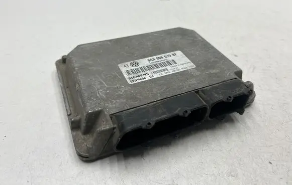 Volkswagen Golf IV Engine control unit/module 06A906019BF 5WP4858