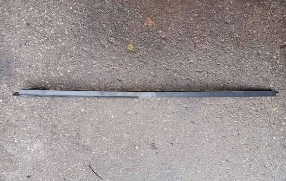 Ford Transit Custom Front door windshield rail 