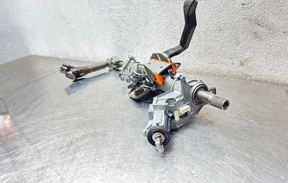 Opel Zafira B Steering wheel axle 272053053 3410507