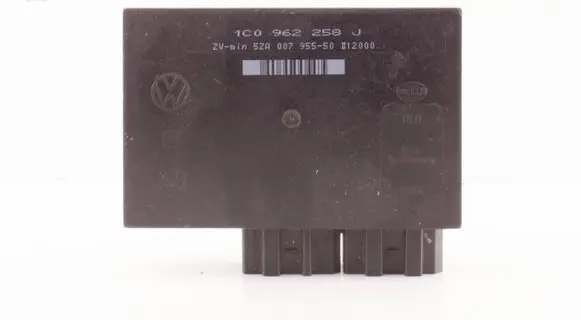 Volkswagen Golf IV Comfort/convenience module 1C0962258J 5ZA00795550