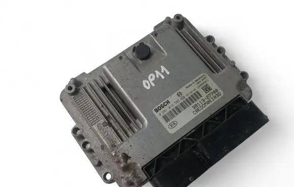 KIA Ceed Engine control unit/module ECU 3911327700 0281013595