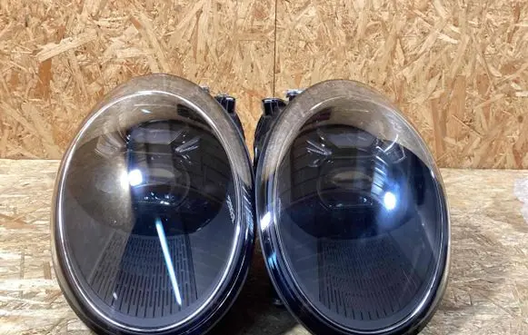 Porsche 992 Headlight/headlamp 9p5941060e 9p5941059e 992941592bh