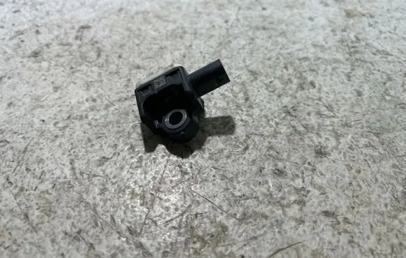 Audi A4 S4 B8 8K Airbag deployment crash/impact sensor 2H0959351 100610200 D223