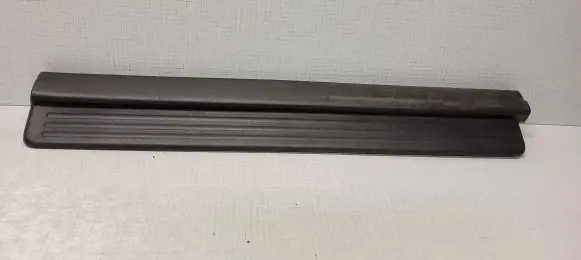 Opel Frontera B Front sill trim cover