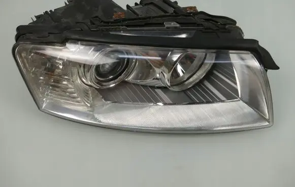 Audi A8 S8 D3 4E Headlight/headlamp