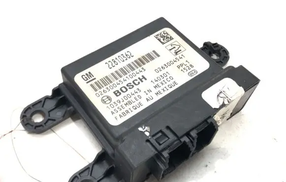 Opel Astra J Parking PDC control unit/module 22810362