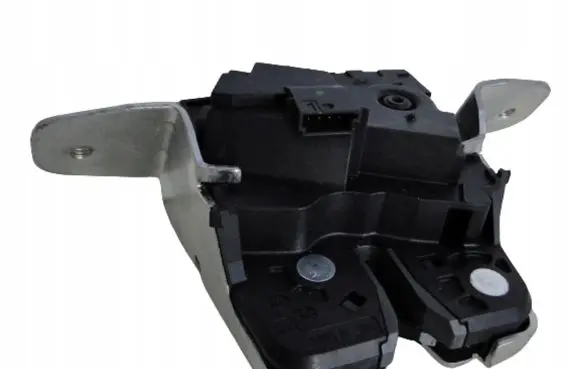 Mercedes-Benz CLS C218 X218 Tailgate/trunk/boot lock/catch/latch A2047401300