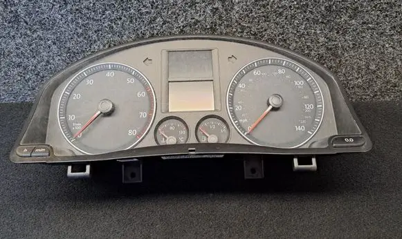 Volkswagen Golf V Speedometer (instrument cluster) 1K0920951H