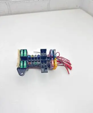 Mercedes-Benz CLK A209 C209 Fuse module 2035400050