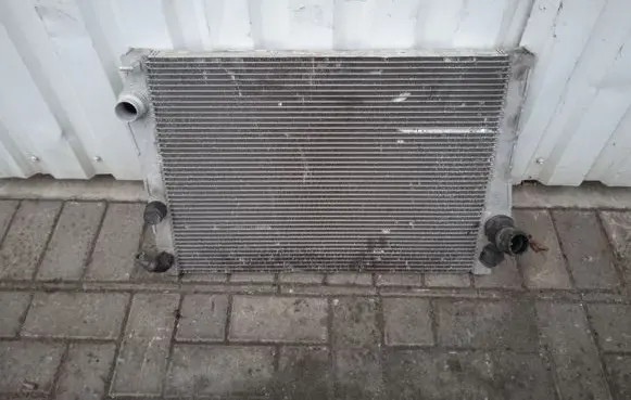 BMW X5 E70 Coolant radiator 7533472
