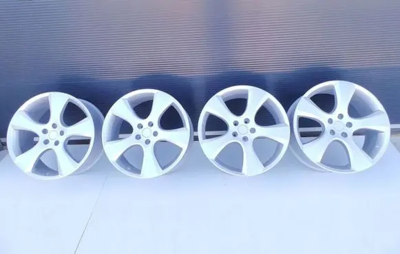Chevrolet Captiva R17 alloy rim 76110013