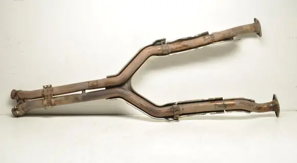 Aston Martin Vantage III Rear muffler/silencer tail pipe 6G335220BB