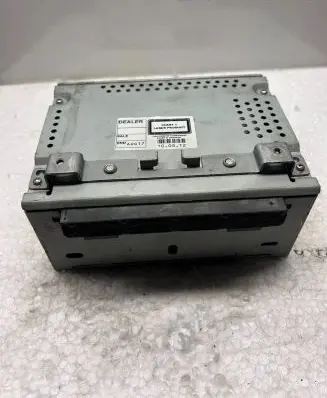 Ford Focus C-MAX Radio/CD/DVD/GPS head unit C1BT18C815GJ Z010979 10R035513