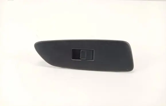 Toyota Auris 150 Electric window control switch 7423102530