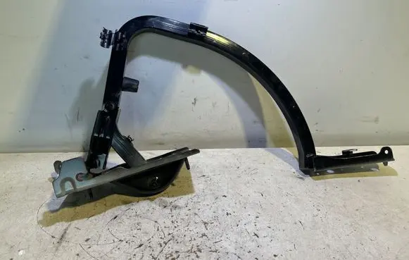 Citroen C4 X Tailgate/trunk/boot hinge 9838837980