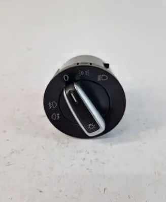 Volkswagen Golf VI Light switch 3C8941431C