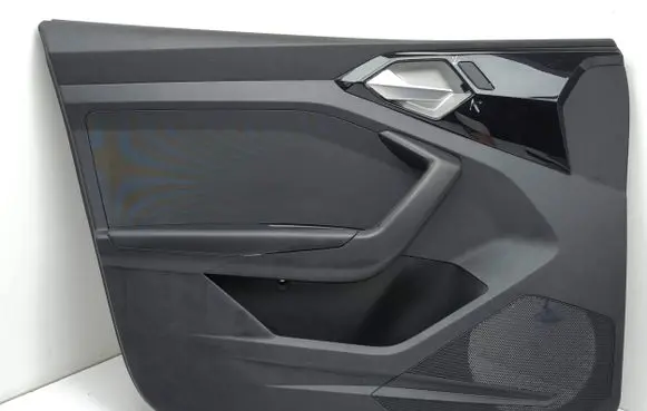 Audi A1 Front door card panel trim