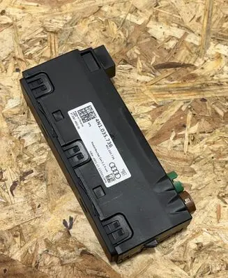 Audi Q8 USB socket connector 4N1035736 2801072300