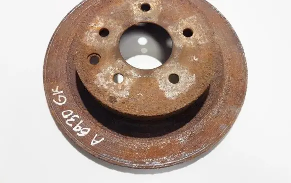 Nissan X-Trail T30 Rear brake disc ventiliuojamas