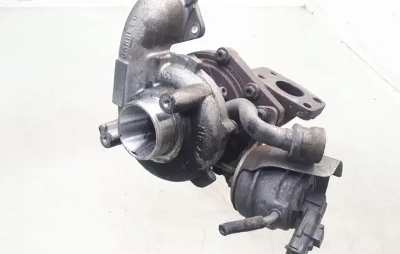Ford Focus Turbo 9686120680