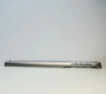 Dashboard glove box trim