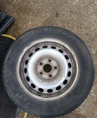 Volkswagen Caddy R15 spare wheel 2K0601027