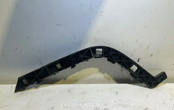 KIA Sorento Rear bumper mounting bracket 86662C5000