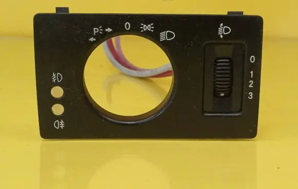Mercedes-Benz A W168 Headlight level height control switch