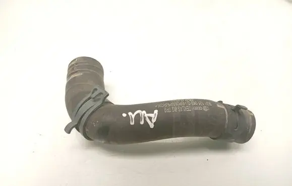 Volkswagen Golf VII Engine coolant pipe/hose 5Q0121063Q