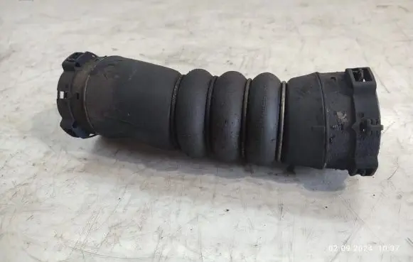 BMW 7 F01 F02 F03 F04 Intercooler hose/pipe 7800144