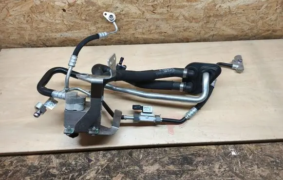 Porsche Cayenne (9Y0 9Y3) Air conditioning (A/C) pipe/hose 4M0816115 4M1816735 4M1816720