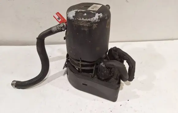 Citroen C5 Power steering pump 9688005080