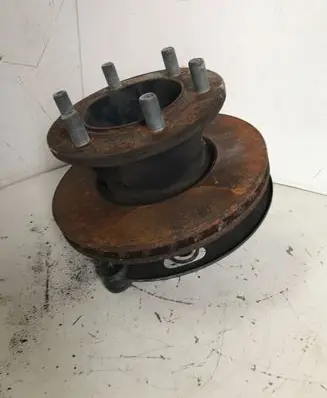 Iveco Daily 6th gen Front wheel hub spindle knuckle 5801341545 5801341539