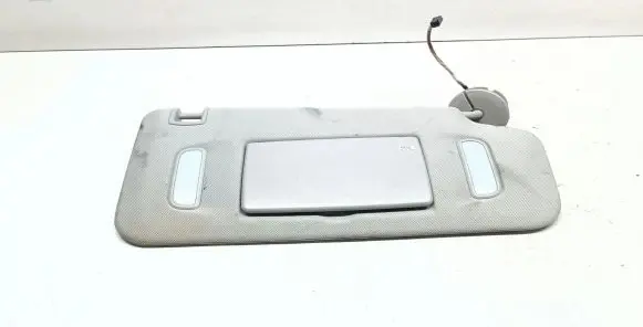 Opel Mokka Sun visor