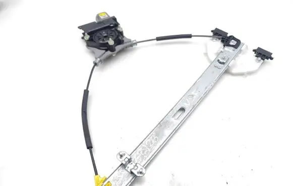 KIA Stonic Front door window regulator with motor 82460H8510 0130823721