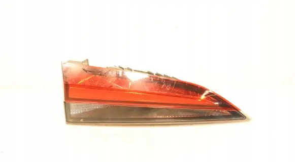 Skoda Scala Rear/tail lights E810088