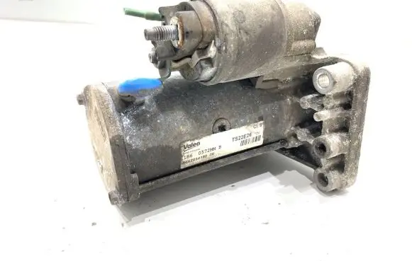 Peugeot 208 I Starter motor 9662854180