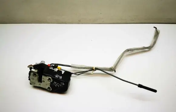 Chrysler 300 - 300C Front door lock