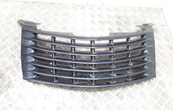 Chrysler PT Cruiser Front bumper upper radiator grill 27784