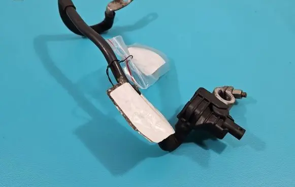 Volkswagen PASSAT B7 Negative earth cable (battery) 1K0915181H IMPRK1392452