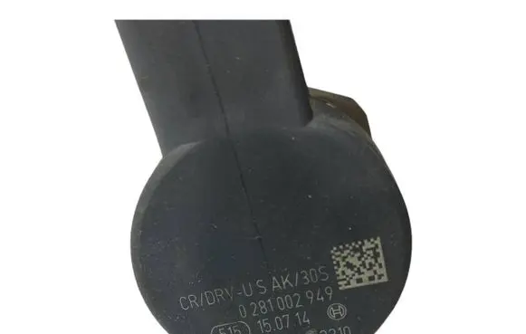 BMW 3 F30 F35 F31 Fuel pressure regulator 0281002949 025096