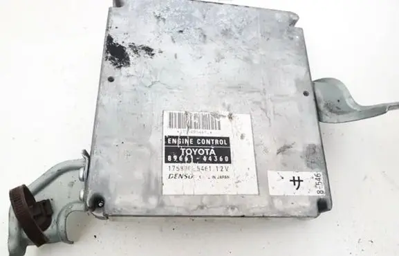 Toyota Avensis Verso Engine control unit/module 8966144360