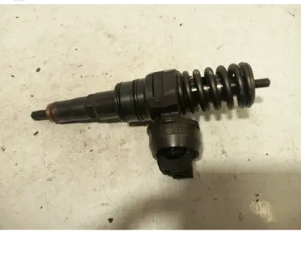 Audi A3 S3 8L Fuel injector 038130073A6