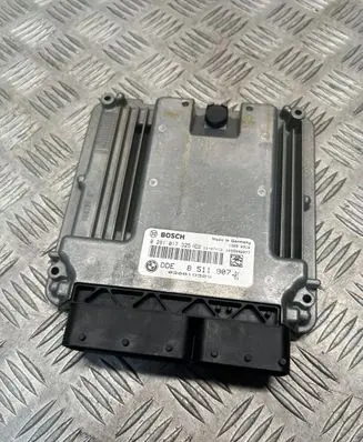 BMW 5 F10 F11 Engine control unit/module 8511907
