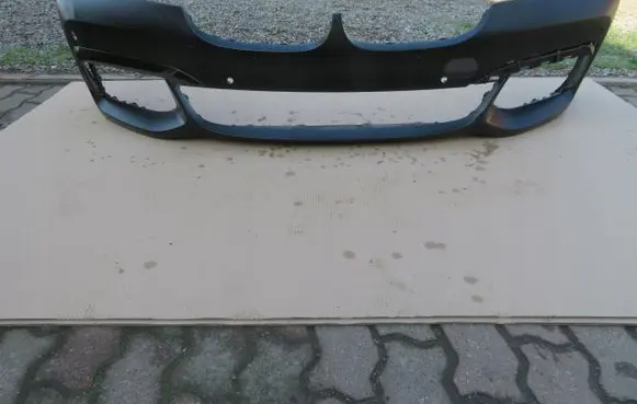 BMW 7 G11 G12 Front bumper jy826she348ujye4