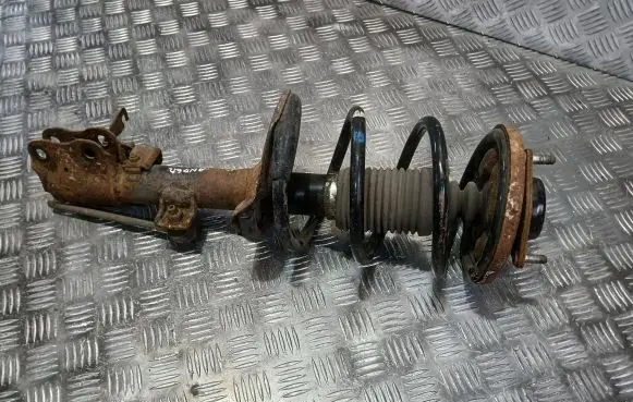 Mitsubishi Outlander Front shock absorber with coil spring