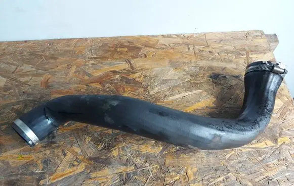 Ford Galaxy Air intake hose/pipe 200922