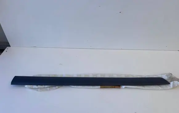 Citroen C5 Front door trim (molding) 96499333